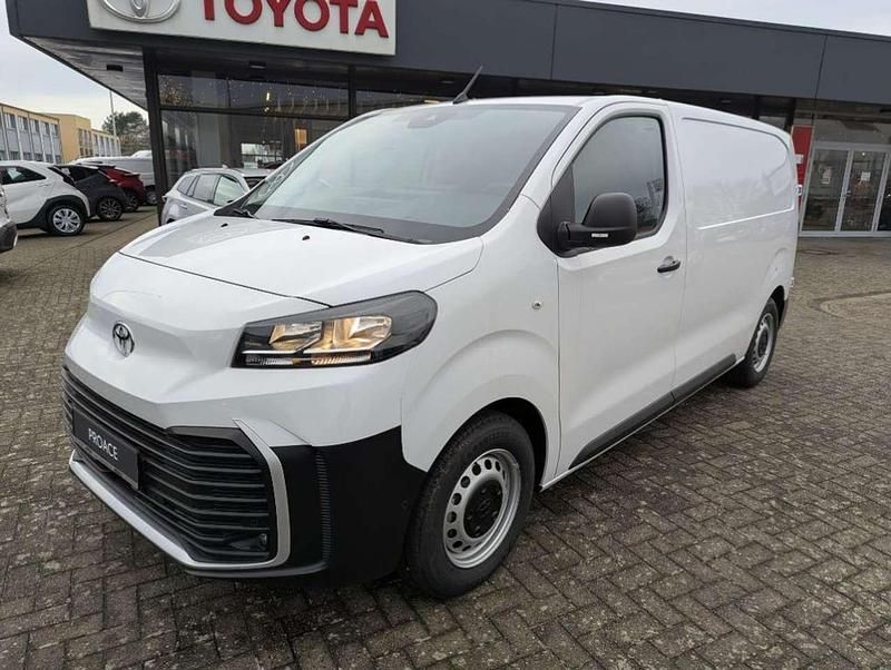 Gebraucht Toyota Proace 120 PS (88 kW) 2024 Ice white Van / Kleinbus
