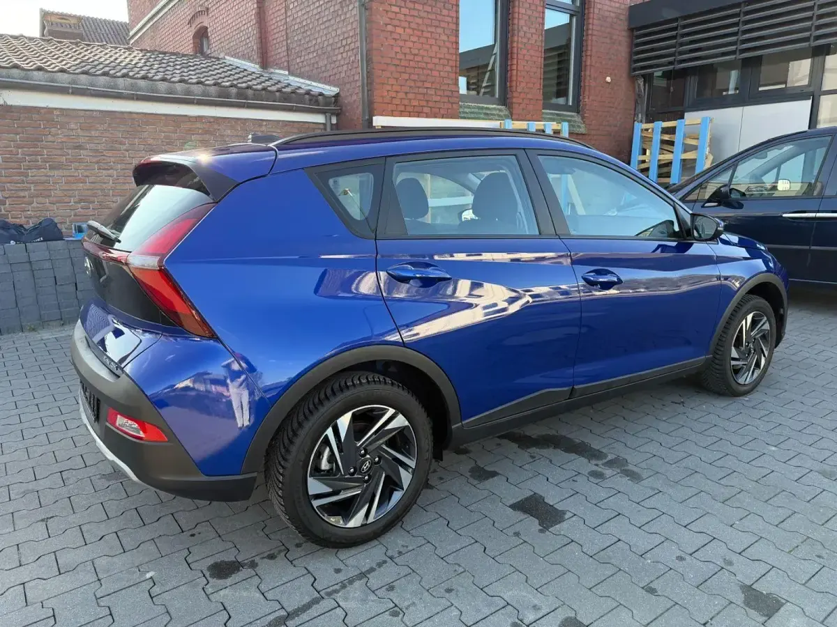 Gebraucht Hyundai Bayon Pure 84 PS (61 kW) 2021 Blau SUV