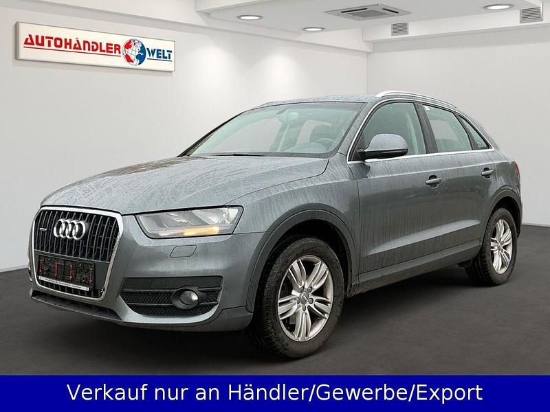 Grau Gebraucht 2011 Audi Q3 Comfort SUV | 6.899 € (Guter Preis) - Bild 1/3