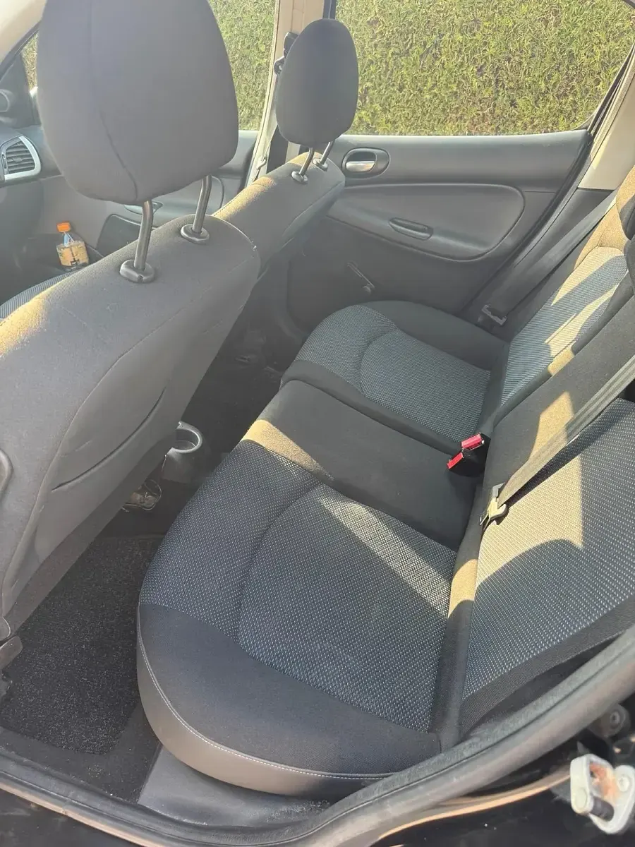 Gebraucht Peugeot 206+ 75 PS (55 kW) 2009 Kleinwagen