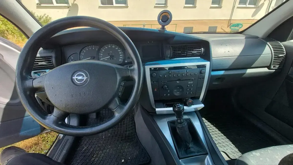 Gebraucht Opel Omega 2001 Silber Limousine