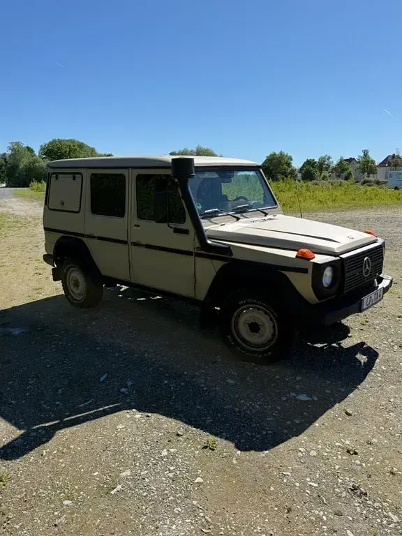 Gebraucht Mercedes G280 179 PS (131 kW) 2007 Beige SUV
