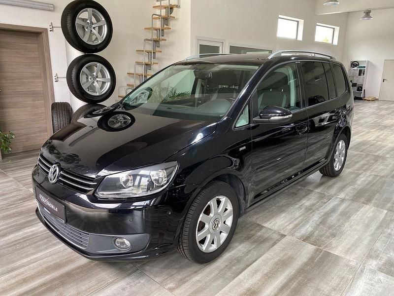 Schwarz Gebraucht 2013 VW Touran Life Van / Kleinbus | 7.499 € (Guter Preis) - Bild 1/4
