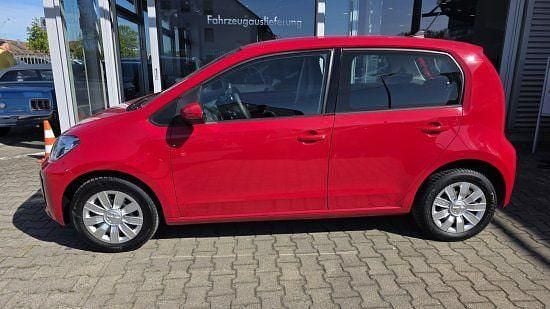 Usata VW e-up! 61 kW (83 CV) 2021 Rosso Utilitaria