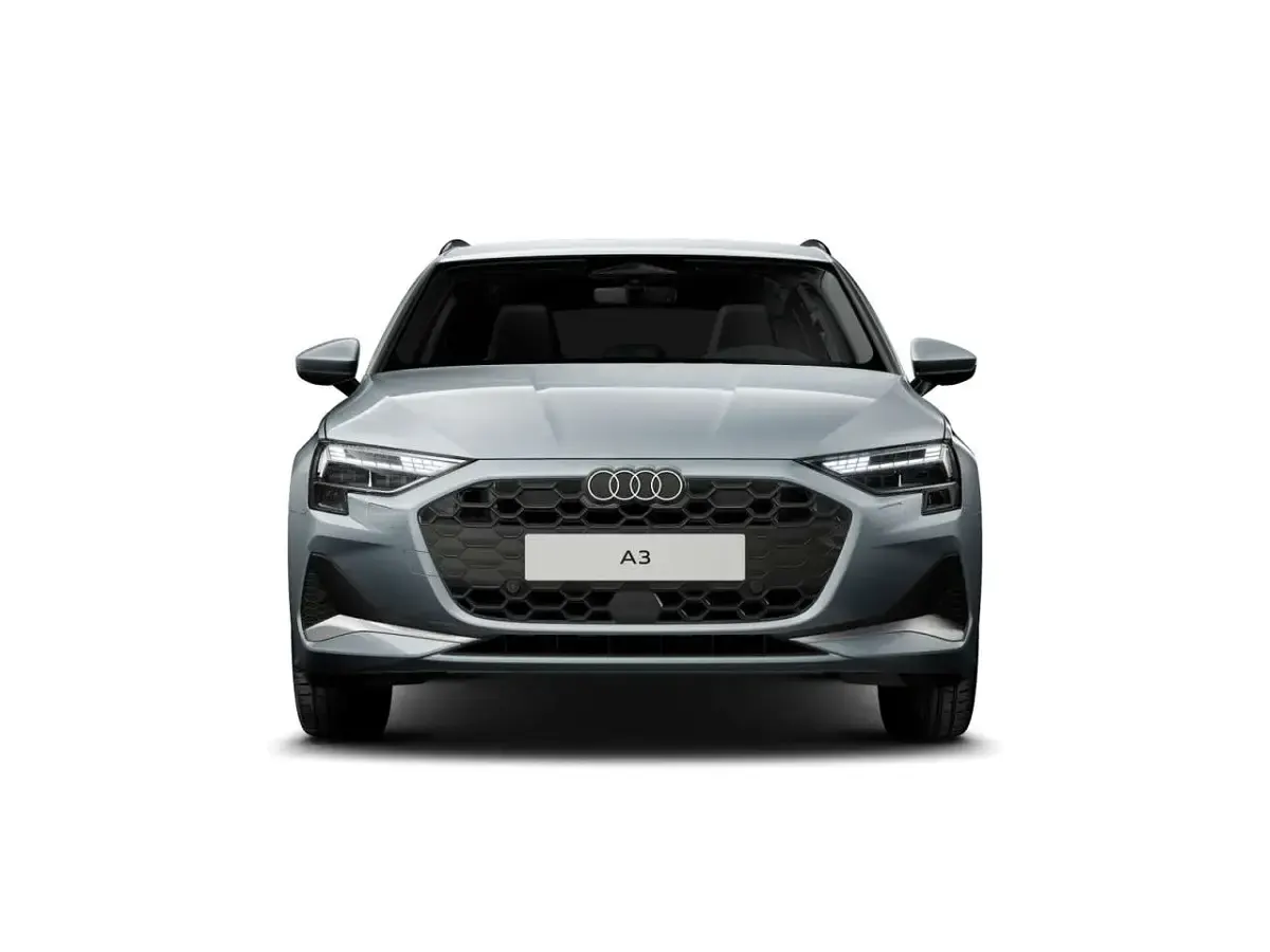 Usata Audi A3 Ambiente 116 CV (85 kW) 2025 Grigio Berlina