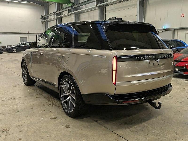 Gebraucht Land Rover Range Rover 530 PS (389 kW) 2023 Gold SUV