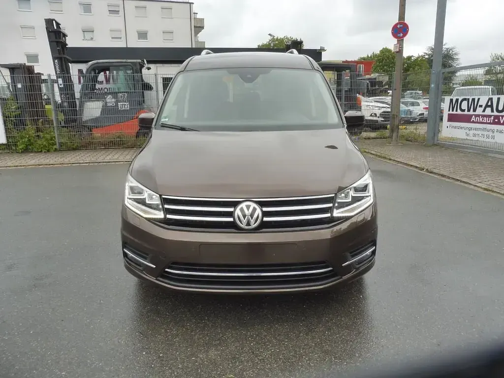 Brugt VW Caddy Maxi 150 HK (110 kW) 2018 Brun MPV