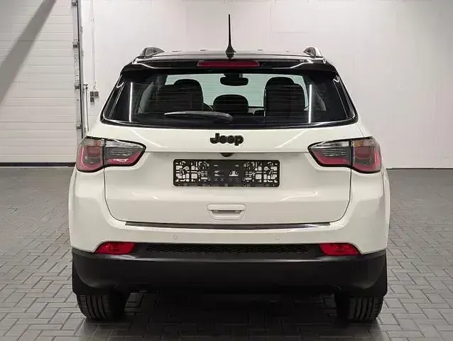 Gebraucht Jeep Compass 120 PS (88 kW) 2020 Weiss SUV