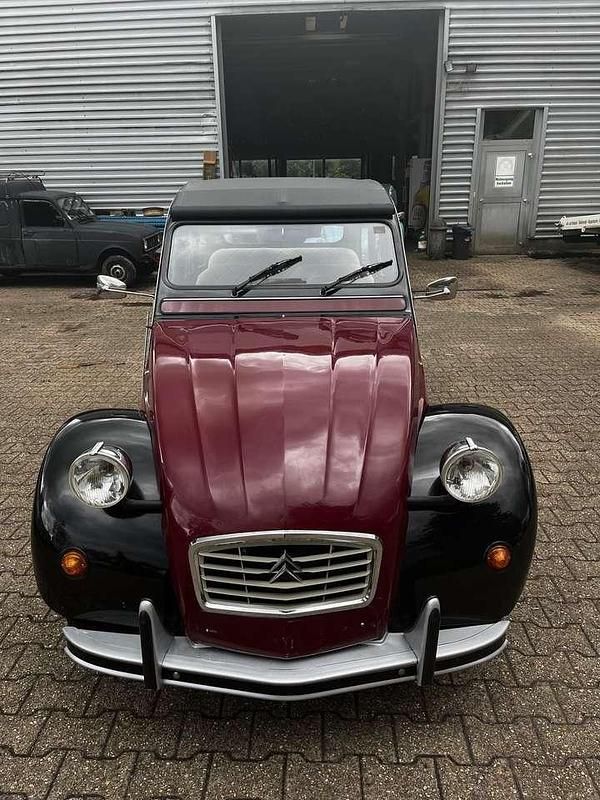 Rot Gebraucht 1989 Citroën 2CV Charleston Limousine | 15.900 € - Bild 1/4