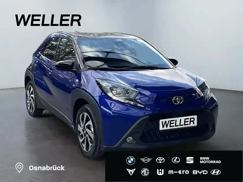 Neu Toyota Aygo 72 PS (52 kW) 2025 Juniper blue 256 (blau) Kleinwagen