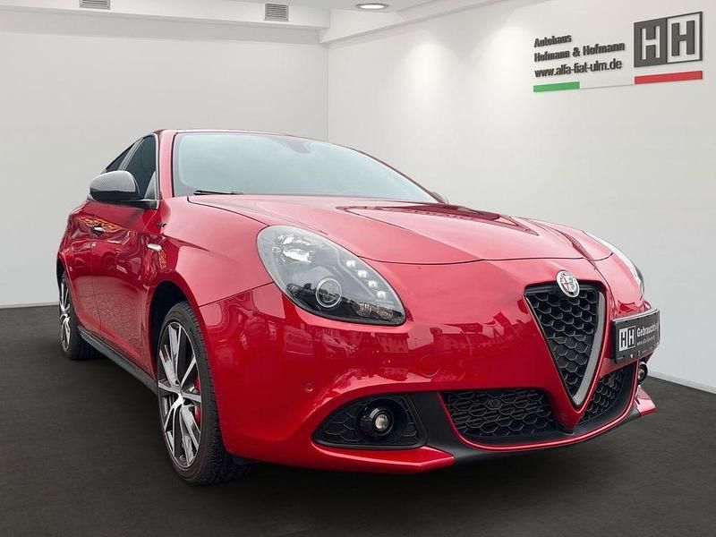 Gebraucht Alfa Romeo Giulietta Sprint 120 PS (88 kW) 2020 Rot Kleinwagen