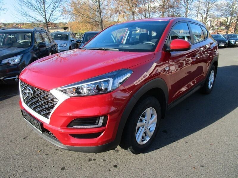 Rot Gebraucht 2020 Hyundai Tucson Comfort SUV | 18.790 € (Guter Preis) - Bild 1/4