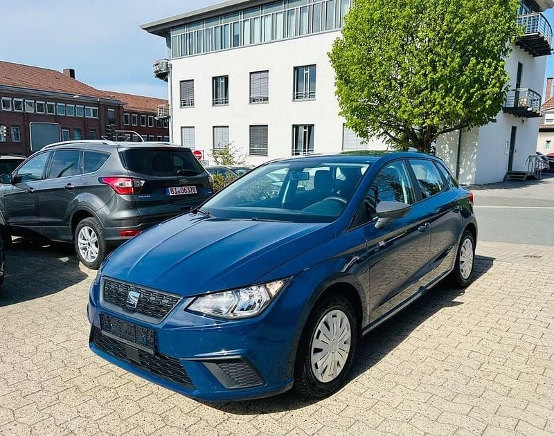 Usado Seat Ibiza Reference 95 HP (69 kW) 2019 Azul Citadino