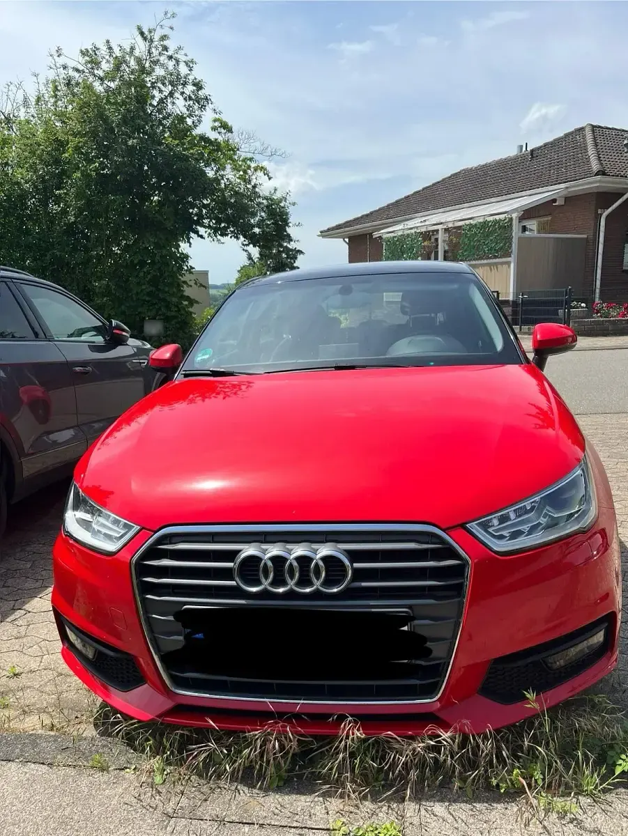 Gebraucht Audi A1 125 PS (91 kW) 2015 Rot Kleinwagen