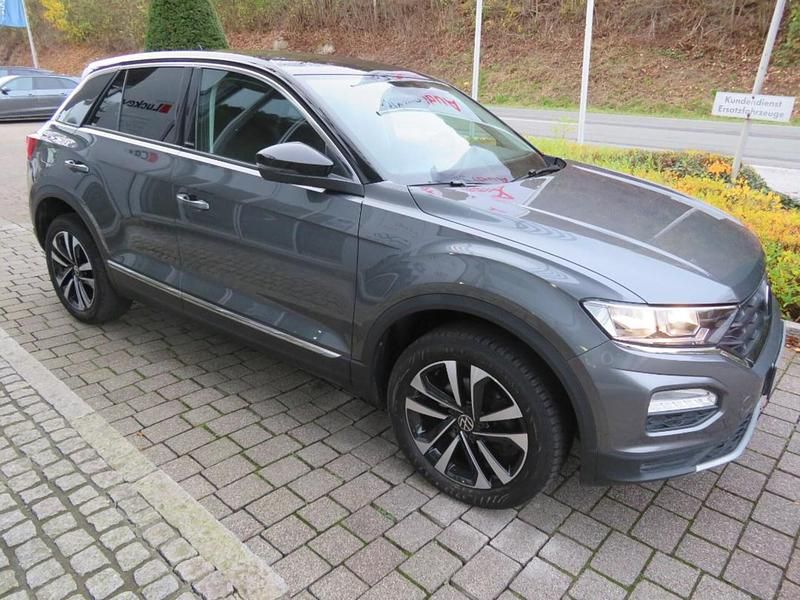Gebraucht VW T-Roc United 116 PS (85 kW) 2021 Grau SUV
