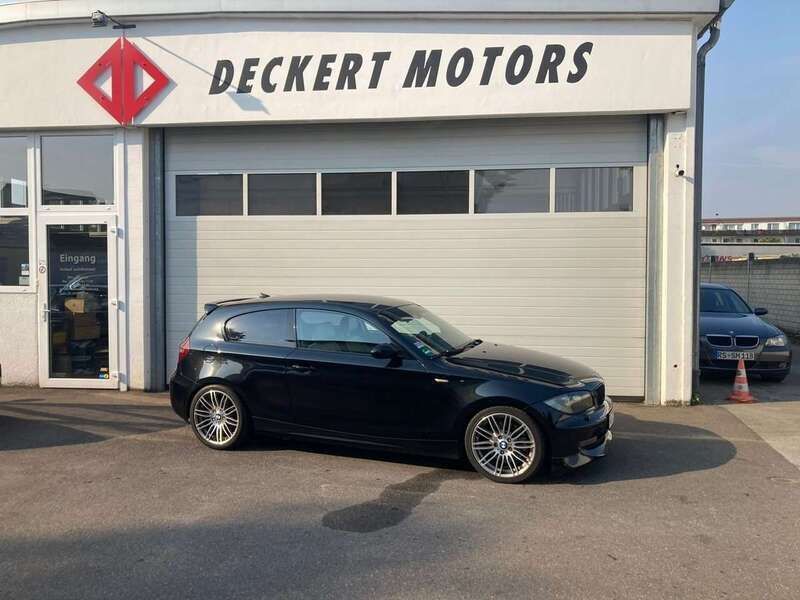 Black sapphire metallic Gebraucht 2008 BMW 130 Performance Kleinwagen | 11.800 € (Etwas zu teuer) - Bild 1/4