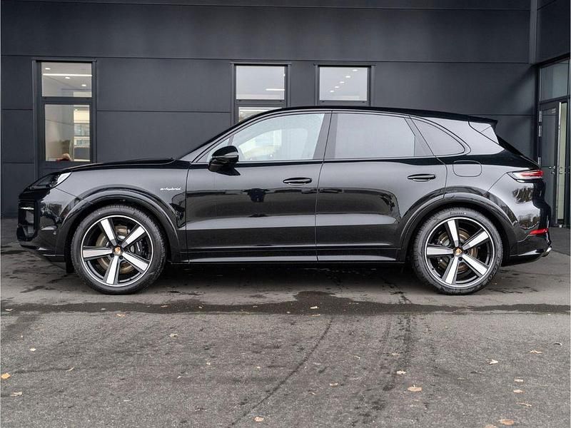 Neu Porsche Cayenne S E-Hybrid Black Edition 519 PS (381 kW) 2025 Schwarz SUV