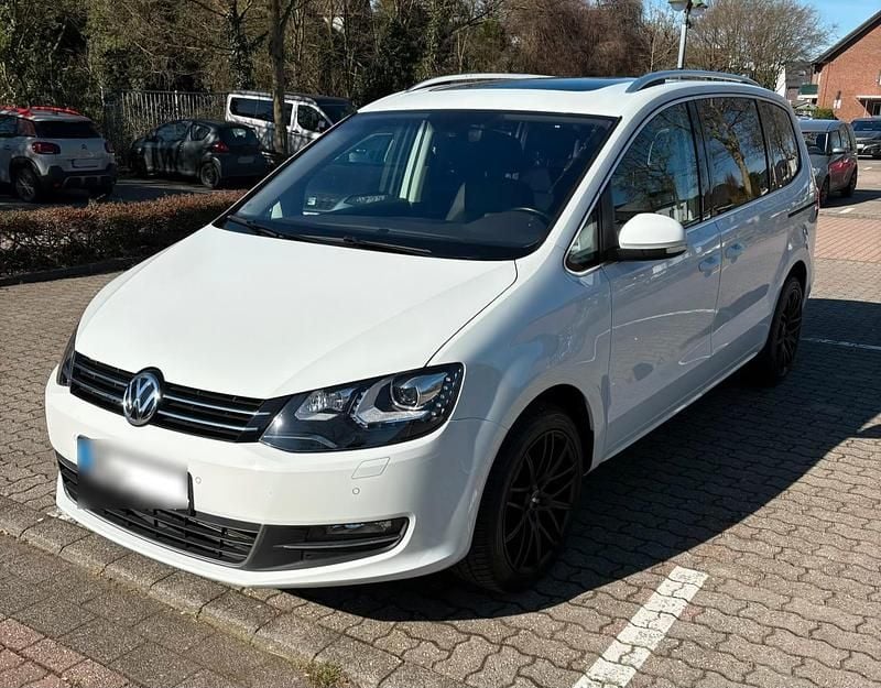 Gebraucht VW Sharan Highline 184 PS (135 kW) 2017 Weiß Van / Kleinbus