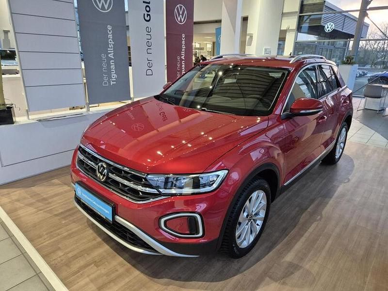 Gebraucht VW T-Roc IQ Drive 116 PS (85 kW) 2025 Rot SUV