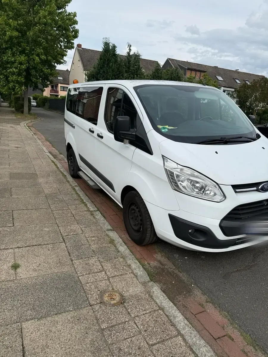 Gebraucht Ford Transit 106 PS (77 kW) 2016 Weiß Van / Kleinbus