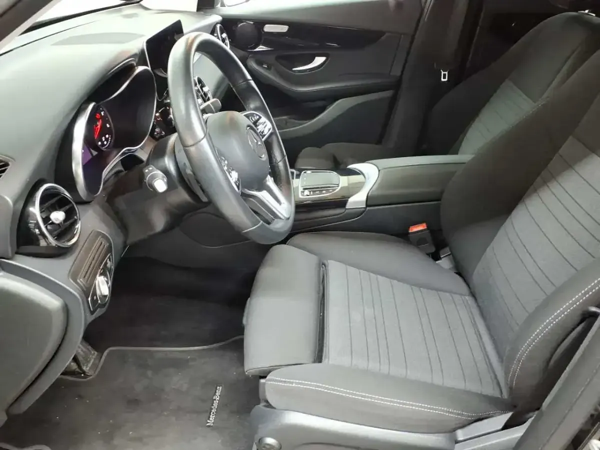 Gebraucht Mercedes GLC220 194 PS (142 kW) 2021 Schwarz SUV
