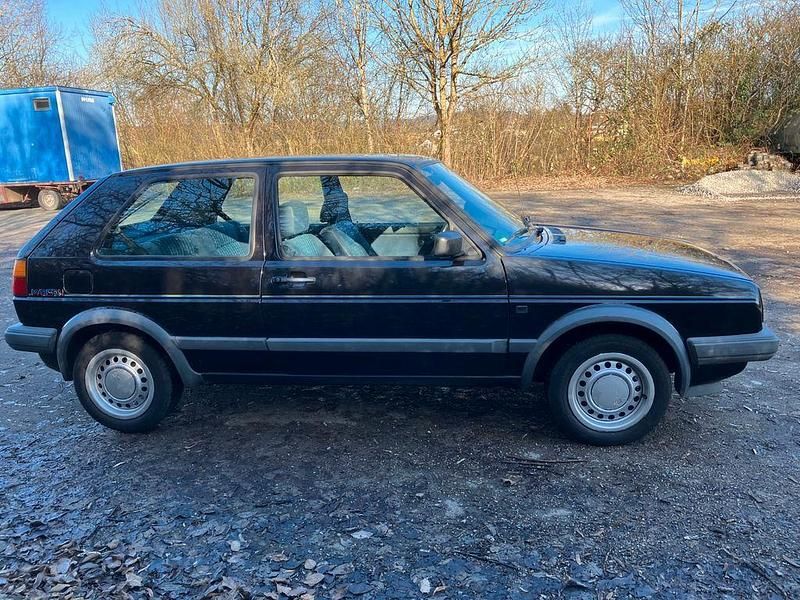 Gebraucht VW Golf II 90 PS (66 kW) 1990 Schwarz Kleinwagen