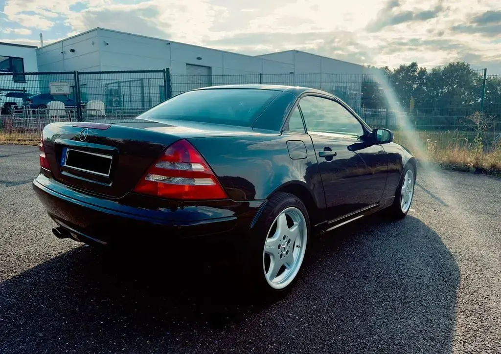 Gebraucht Mercedes SLK200 Edition 163 PS (119 kW) 2003 Schwarz Cabrio