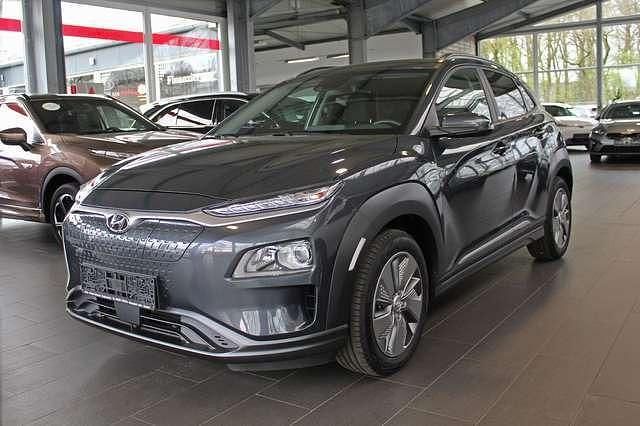 Gebraucht Hyundai Kona Advantage 100 kW (136 PS) 2021 Grau metallic SUV