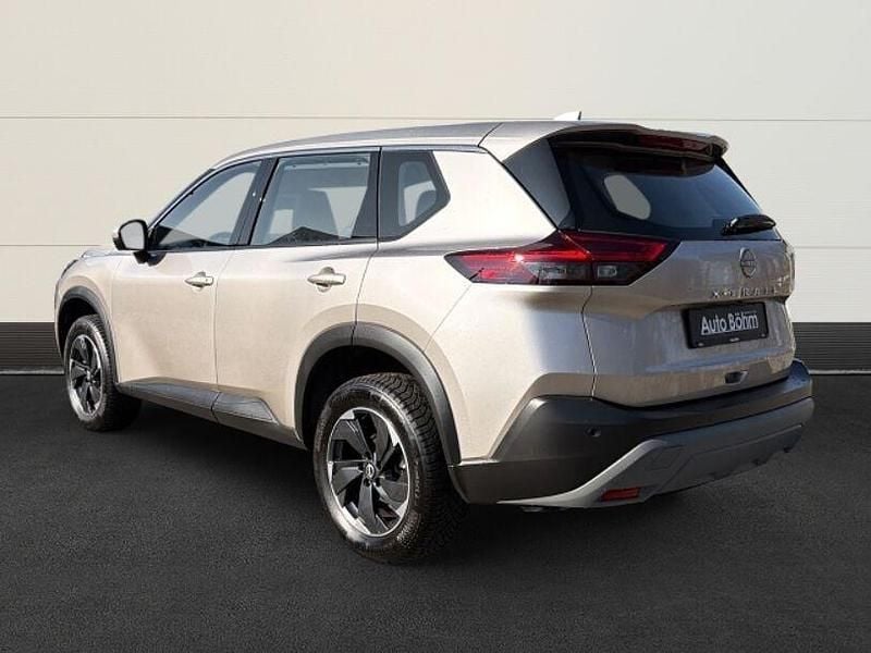 Gebraucht Nissan X-Trail Acenta 163 PS (119 kW) 2025 Silber(metallic) SUV