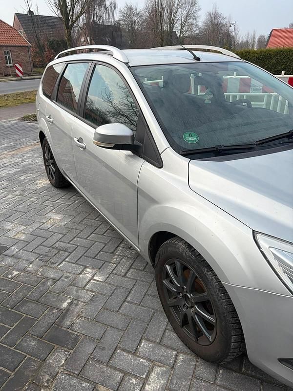 Gebraucht Ford Focus 109 PS (80 kW) 2008 Kombi