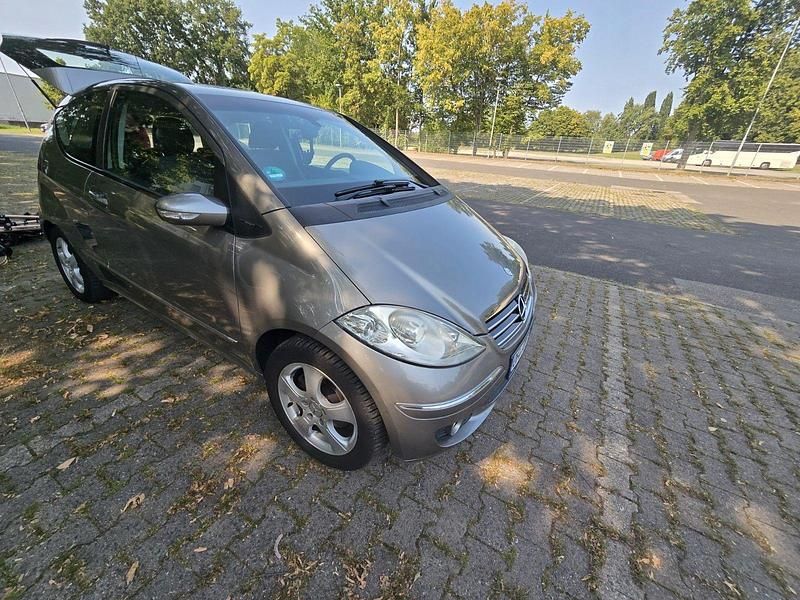 Gebraucht Mercedes A150 Classic 95 PS (69 kW) 2005 Grau Limousine