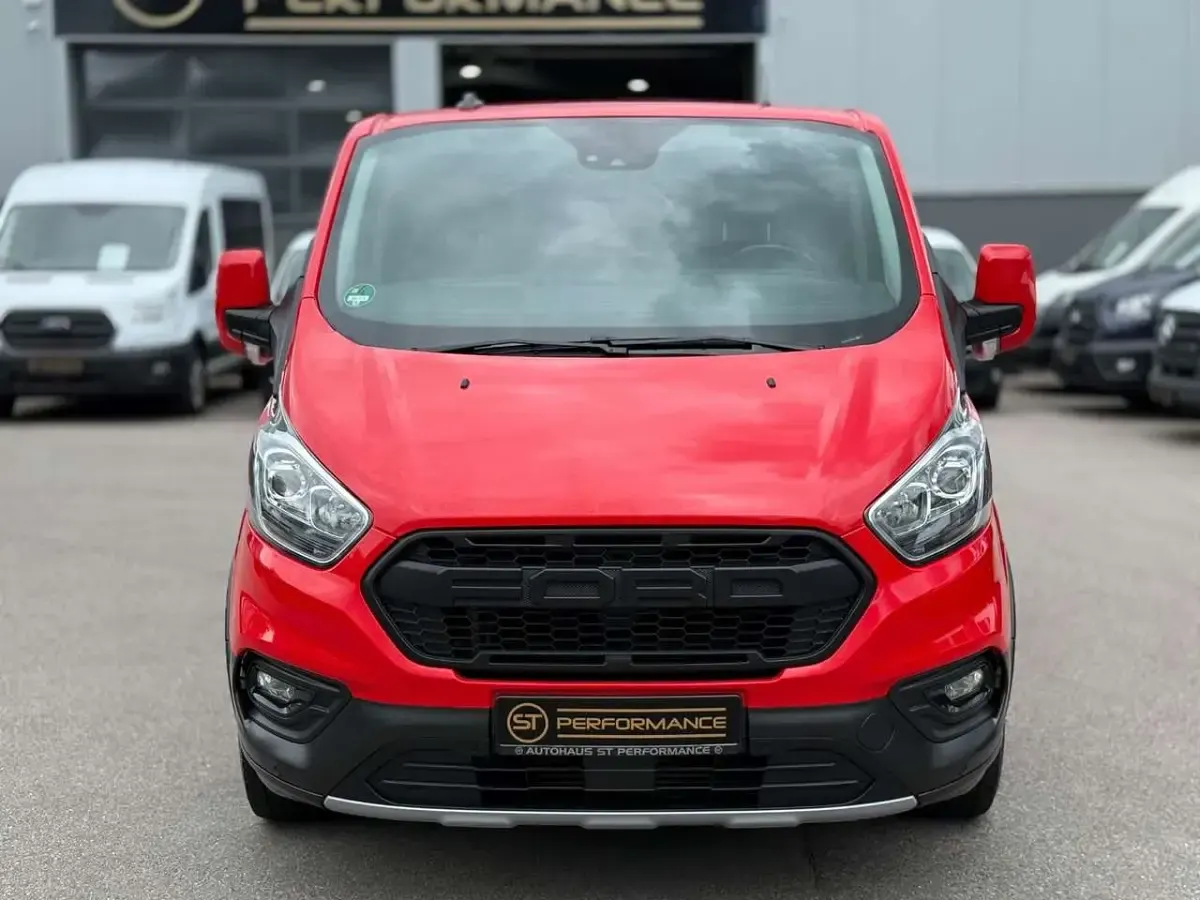 Occasion Ford Transit Custom 170 ch (125 kW) 2022 Rouge Monospace