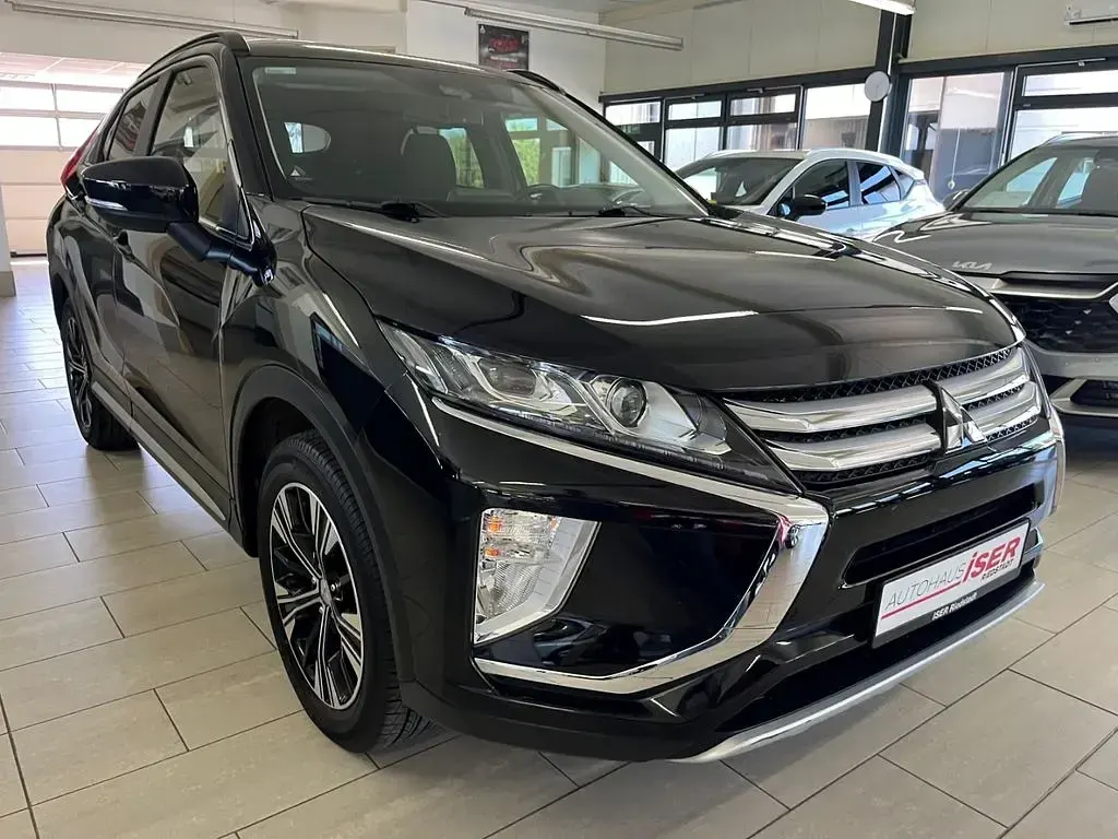 Gebraucht Mitsubishi Eclipse Cross Plus 163 PS (119 kW) 2019 Amethyst black SUV