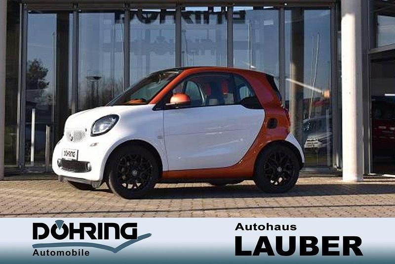 Weiß Gebraucht 2015 Smart ForTwo Coupé Coupé | 8.895 € (Fairer Preis) - Bild 1/4