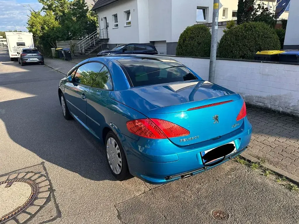 Gebraucht Peugeot 307 CC Tendance 140 PS (102 kW) 2006 Blau Cabrio