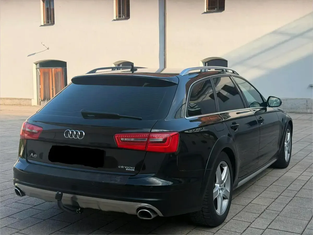 Gebraucht Audi A6 Allroad 245 PS (180 kW) 2012 Schwarz Kombi