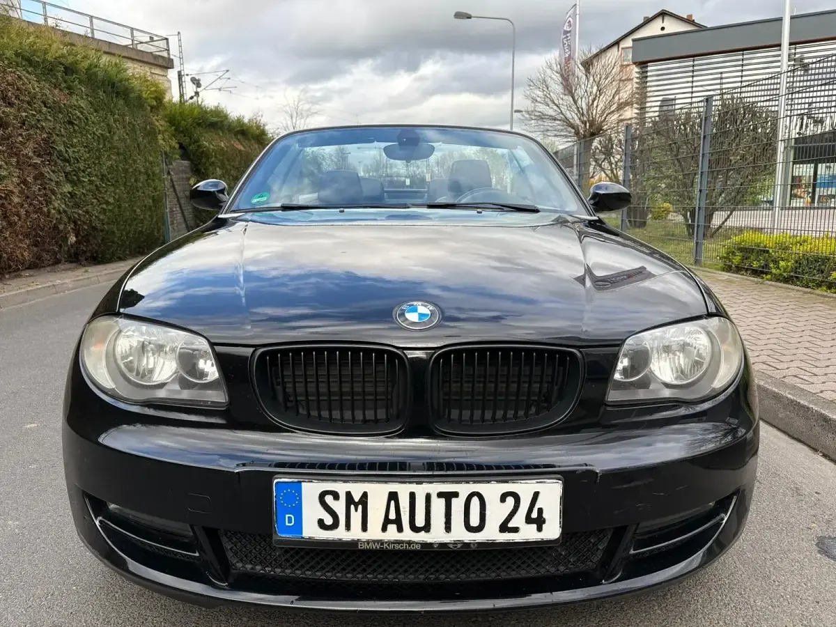 Gebraucht BMW 118 Cabriolet 143 PS (105 kW) 2008 Schwarz Cabrio