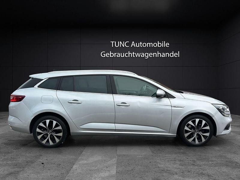 Gebraucht Renault Mégane IV Bose Edition 159 PS (116 kW) 2019 Silber Limousine