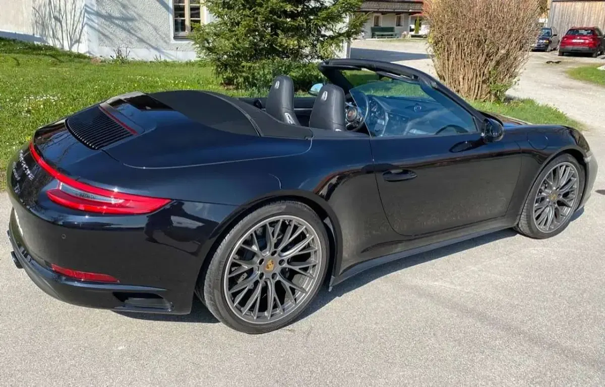 Gebraucht Porsche 911 Carrera Cabriolet 370 PS (272 kW) 2018 Schwarz Cabrio