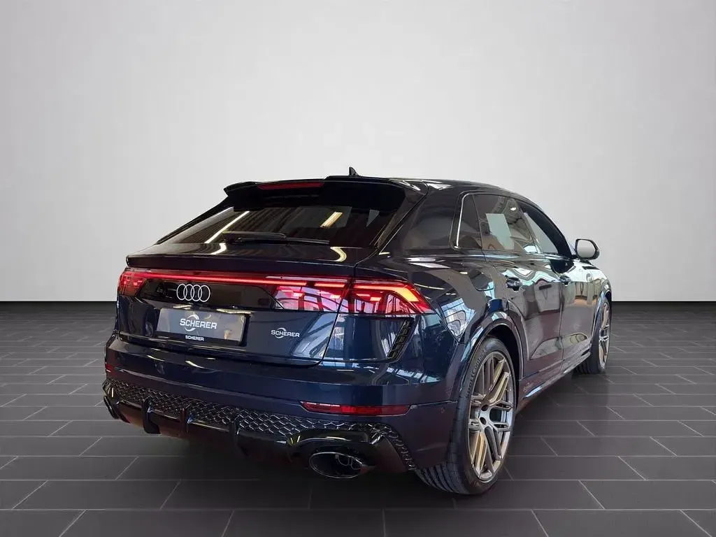 Gebraucht Audi Q8 Sport 600 PS (441 kW) 2026 Blau SUV