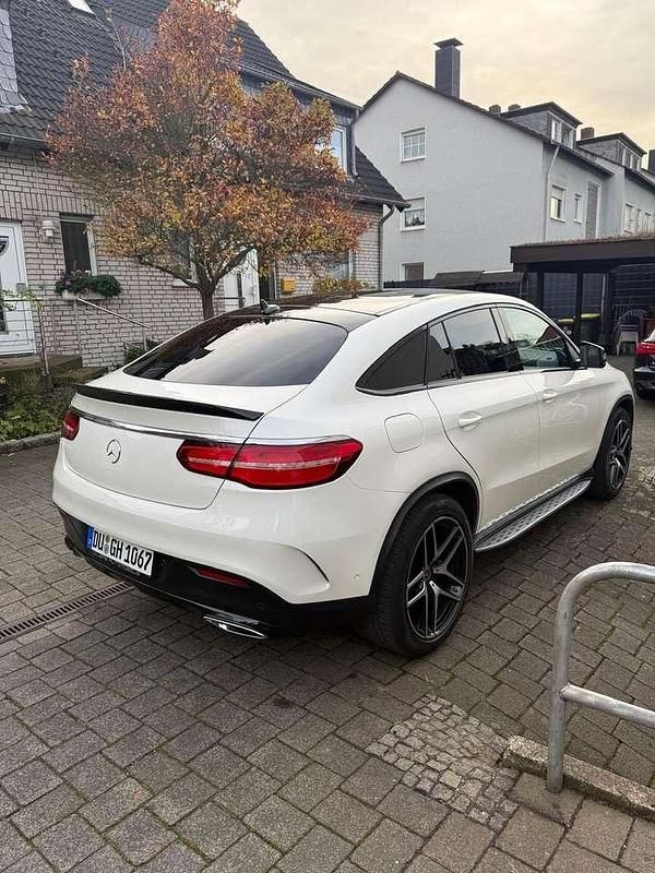 Gebraucht Mercedes GLE350 258 PS (189 kW) 2016 Weiß SUV