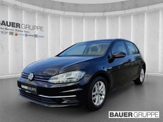 Schwarz Gebraucht 2019 VW Golf VII Comfortline Limousine | 16.480 € (Guter Preis) - Bild 1/4
