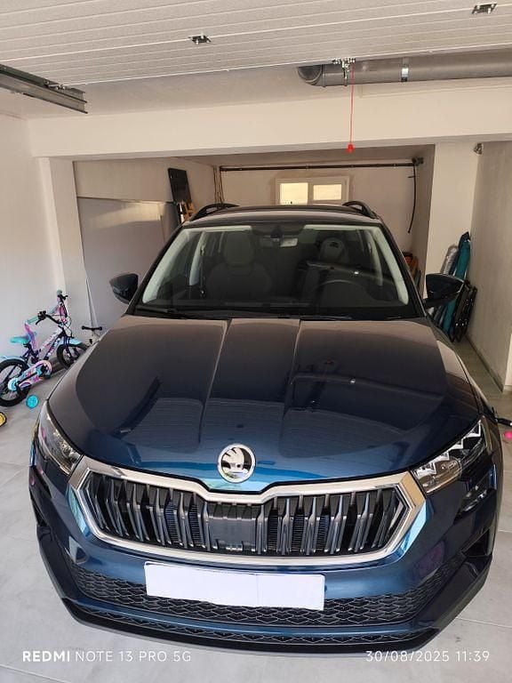 Blau Gebraucht 2023 Skoda Karoq Ambition SUV | 25.000 € (Superpreis) - Bild 1/4