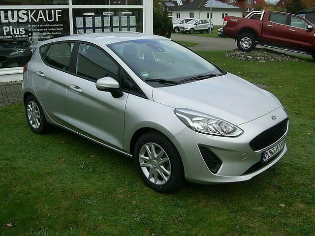 Gebraucht Ford Fiesta Trend 86 PS (63 kW) 2017 Polarsilber (metallic) Kleinwagen