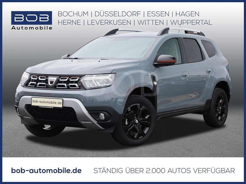 Grau Gebraucht 2022 Dacia Duster Extreme SUV | 17.888 € (Etwas zu teuer) - Bild 1/3