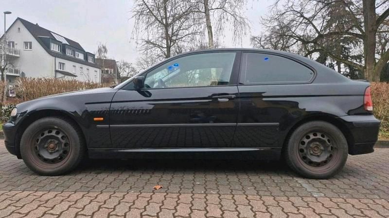 Gebraucht BMW 318 143 PS (105 kW) 2003 Schwarz Coupé