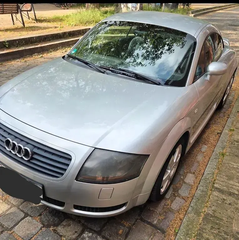 Gebraucht Audi TT Design 179 PS (131 kW) 2000 Silber Coupé