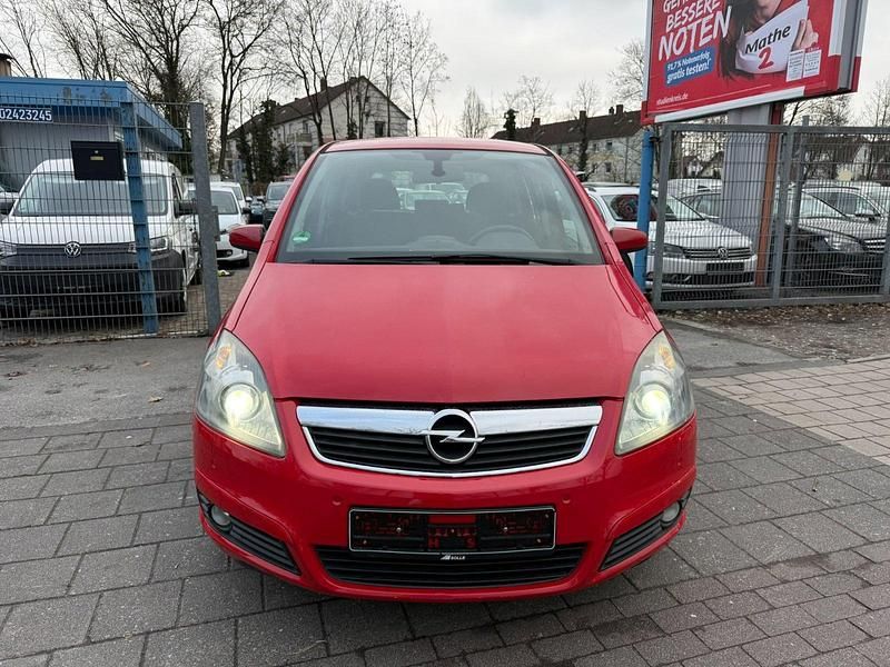 Gebraucht Opel Zafira 140 PS (102 kW) 2006 Rot Van / Kleinbus