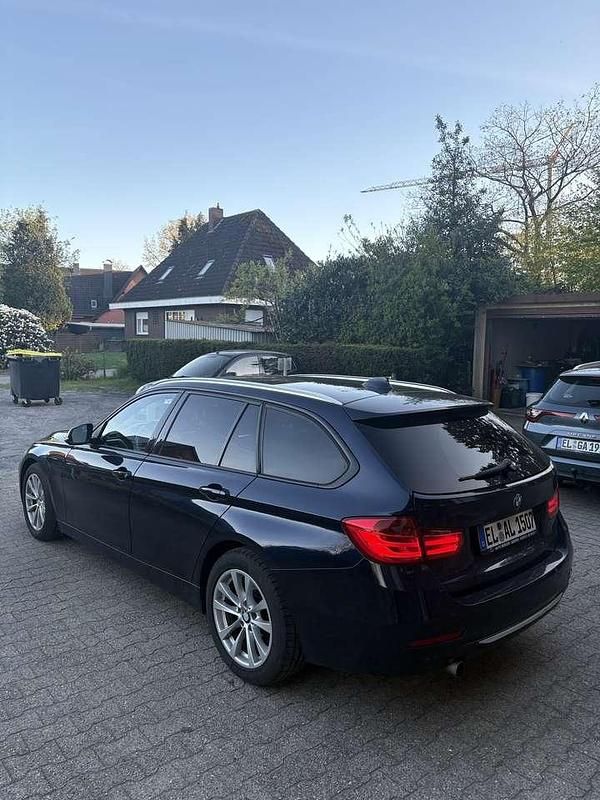 Gebraucht BMW 318 Gran Turismo 143 PS (105 kW) 2013 Limousine