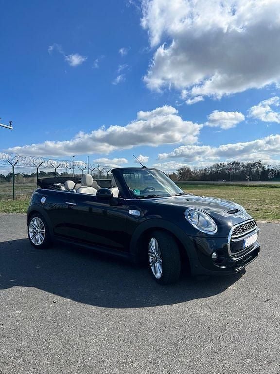 Gebraucht Mini Cooper SD Cabriolet 170 PS (125 kW) 2016 Schwarz Cabrio